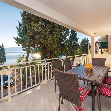 Cozy Apartment In Blace With Wifi Exterior foto